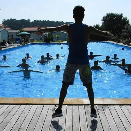 Dom wakacyjny Comfortable Near With Shared Pool Pataias