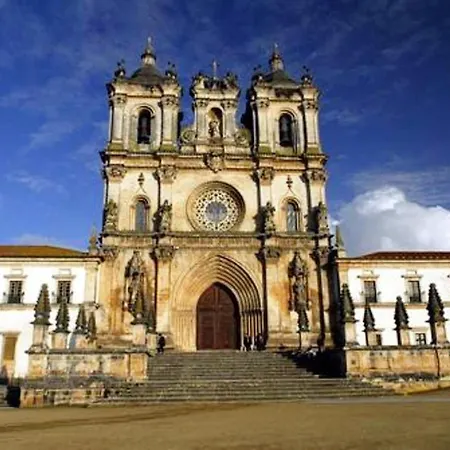 Dom wakacyjny Comfortable Near With Shared Pool