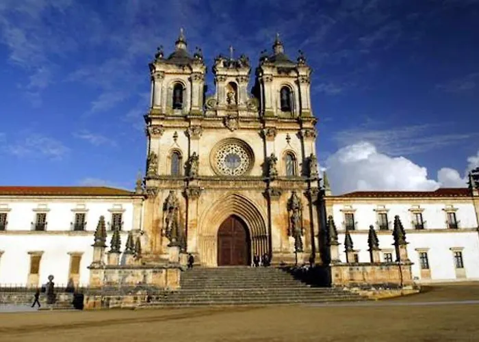 Casa de Férias Comfortable Near With Shared Pool