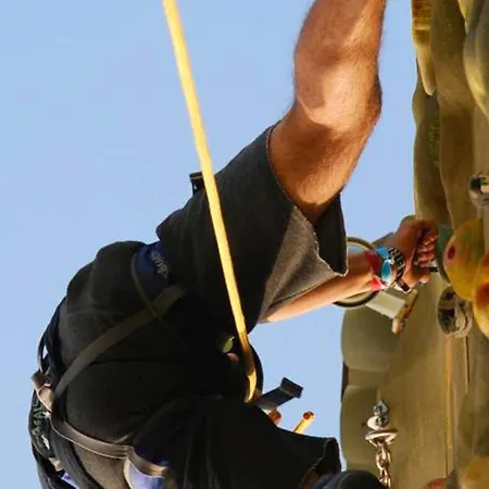 펜션 Comfortable Near With Shared Pool 파타이아스